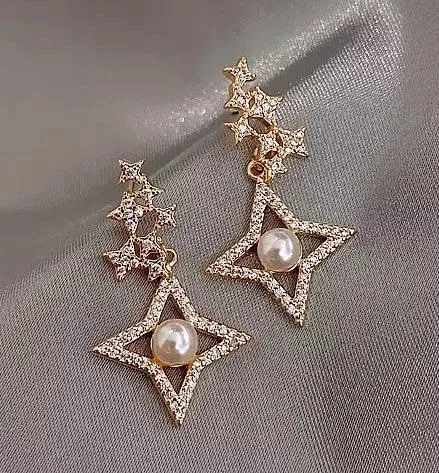 Crystal Pearl Beaded Stud Drop Earring Gold - Image 2