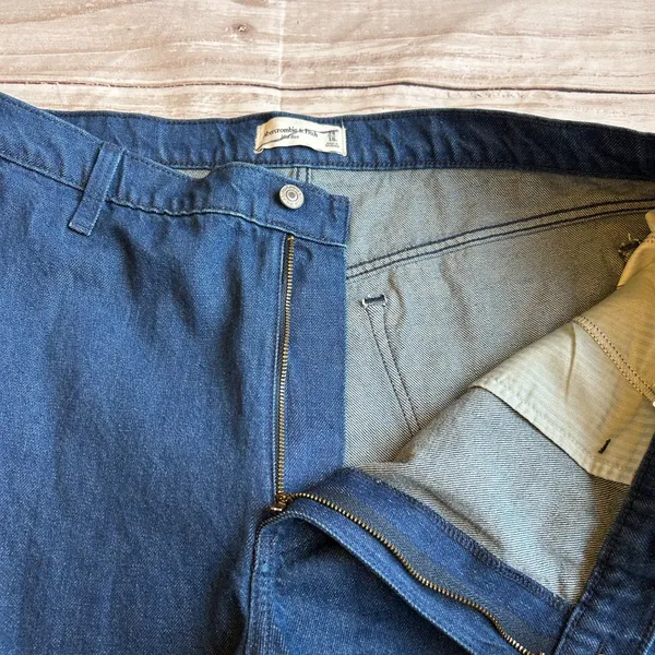 Abercrombie & Fitch Dark Wash Wide Leg Mid Rise Denim Jeans Size 18S NWT - Image 8