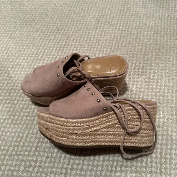 Marc Fisher Wedges 6.5 - Image 3