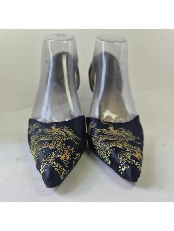 Aldo Size US 8.5 Black Multicolored Oriental Jacquard Pattern Platform Pumps - Image 2