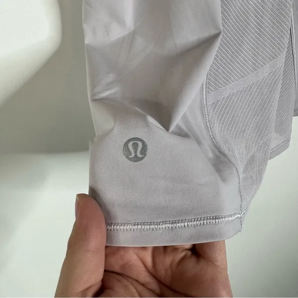 Lululemon Sheer Will Tank‎ Top Pulse Size 12 - Image 4