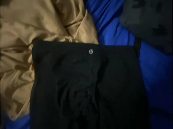 Lululemon cropped Leggings - Image 8