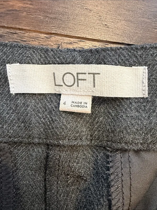 LOFT Gray Tailored Wide Leg Cropped Dress Pants Size 4 - C36-073 - Image 2
