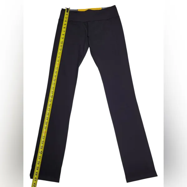 Lululemon‎ Black Yoga Leggings Size 8 Colorblock Waistband - Image 10