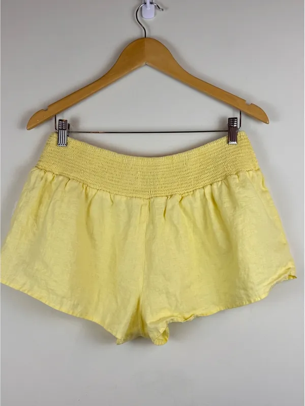 Aritzia Sunday Best Rivette Linen Shorts Lemonade Yellow 100% Linen Medium - Image 7