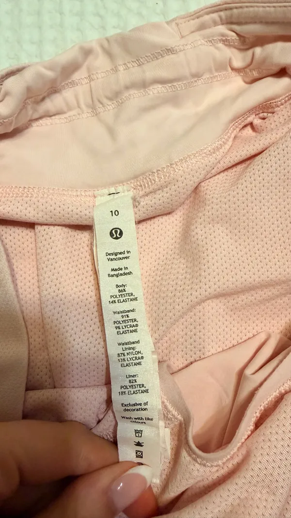 Lululemon Strawberry Milkshake Shorts Find Your Pace - Image 3