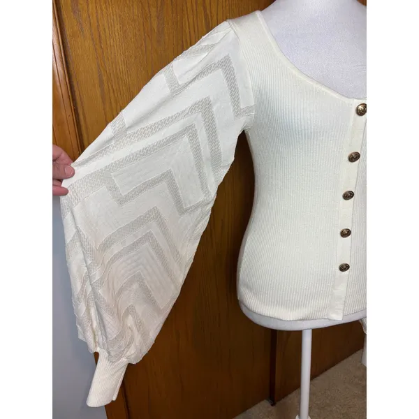 Flying Tomato Cream Ribbed Knit Top Gold Crest Buttons Lace Balloon Sleeve M - Image 3