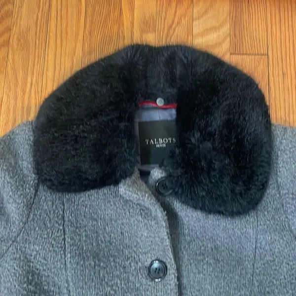 TALBOTS Boucle Wool Blend Coat Grey Faux Fur size Small Petite‎ - Image 5