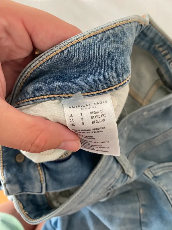 Outfitters Jeans - Image 4