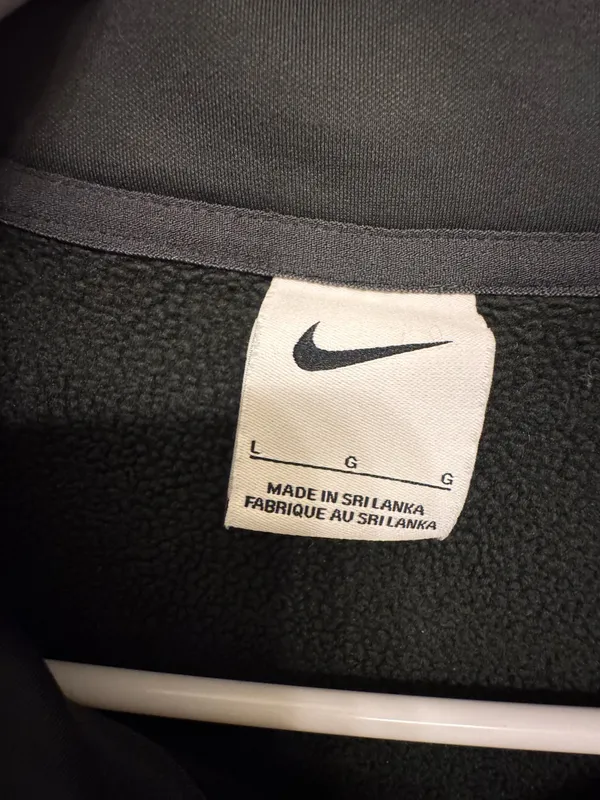 Nike Black Fleece-Lined Sweater - Image 4