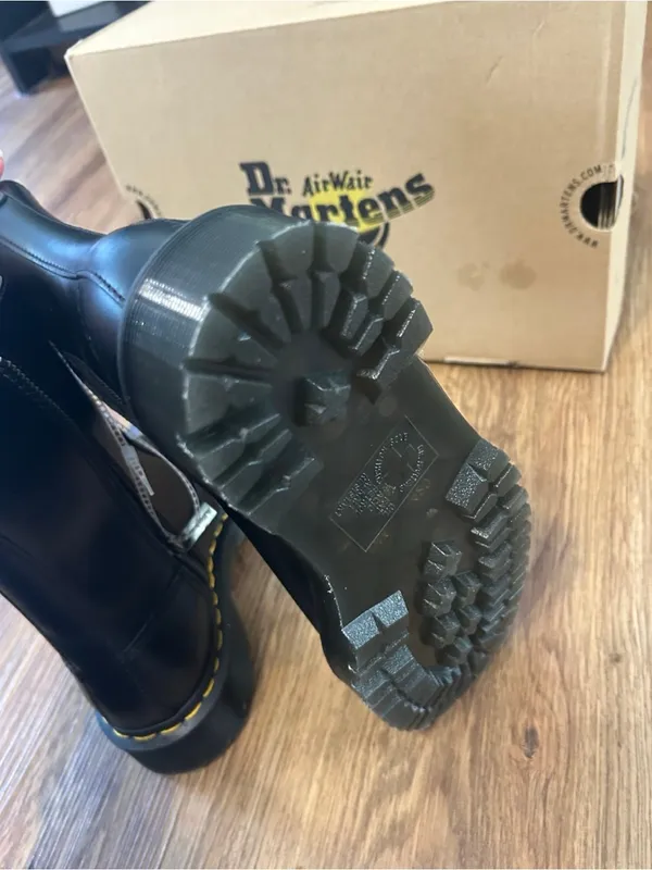DR MARTENS Amaayah LO black leather zippered boots shoes women’s 8 new - Image 5
