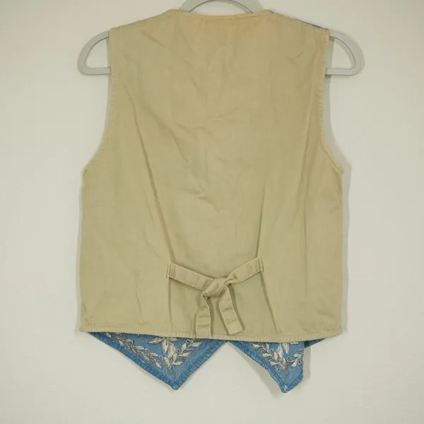 Keren Hart Vintage Denim Floral Embroidered Vest Blue Tan Boho Cottagecore - Image 3