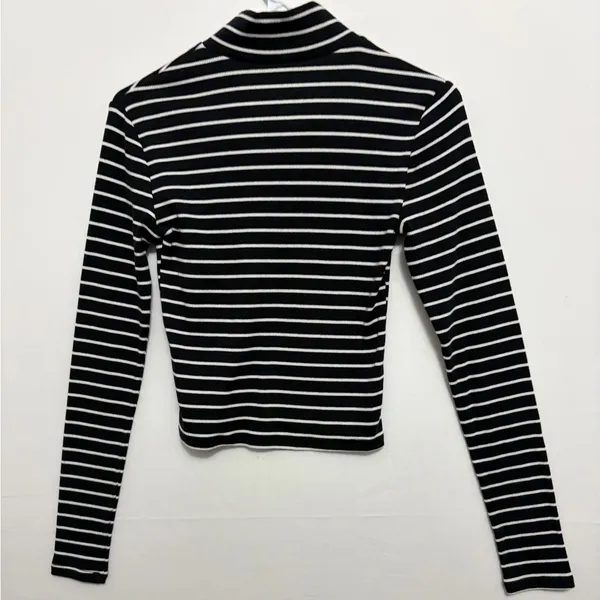 The Oct Tee Collection Size S Striped Mock Neck Zip Front Long Sleeve Top(A343)✨ - Image 5