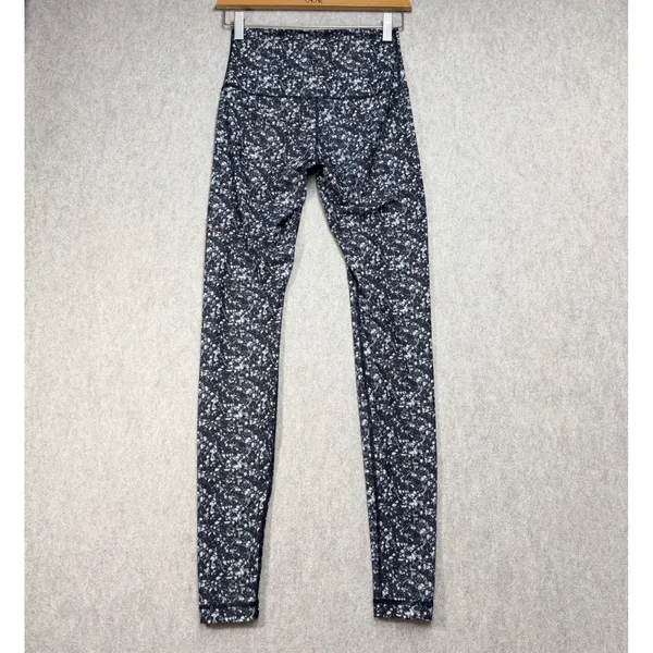 Lululemon Wunder Under Leggings Black White Confetti Speckle‎ Print Athleisure - Image 3