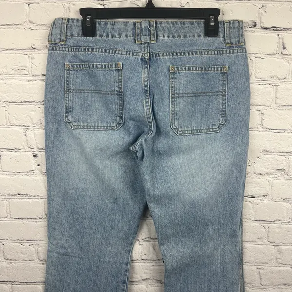 Gap Low Rise Boot Cut Denim Jeans Light‎ Wash Size 8R Cotton Patch Pockets - Image 5