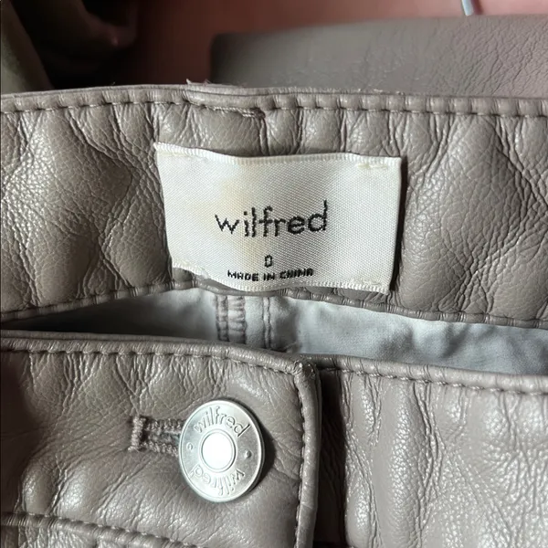 Aritzia Wilfred Melina Pants Size 0 - Image 3