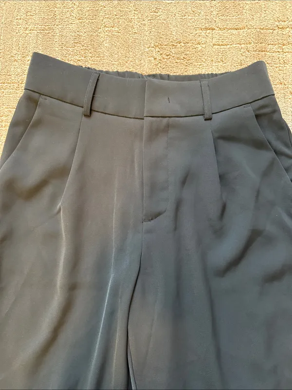 NWT HALARA Tailored Pleated Black Dress Pants sz S petite - Image 2