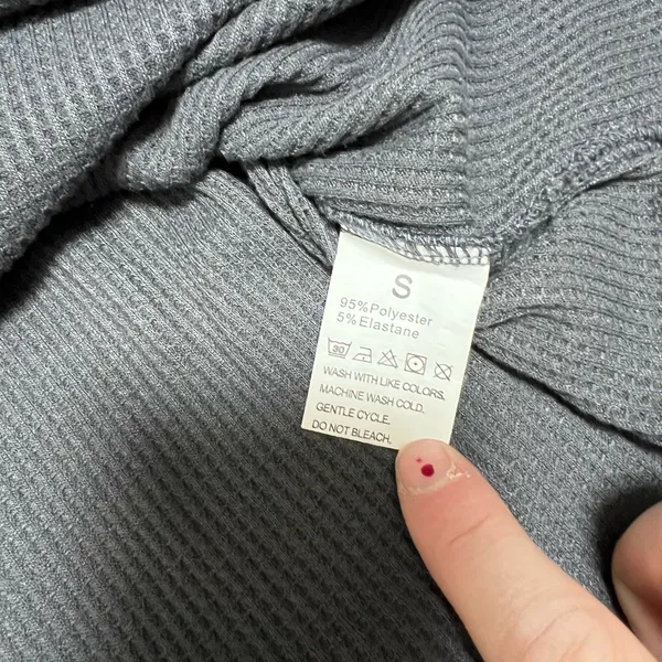 Women's Black V-Neck Long Sleeve Thermal Top - Image 4