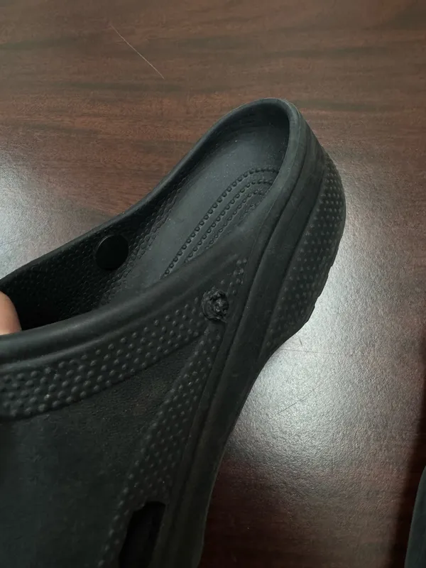 Crocs in Black Size Womens 7- Mens 5 - Image 2
