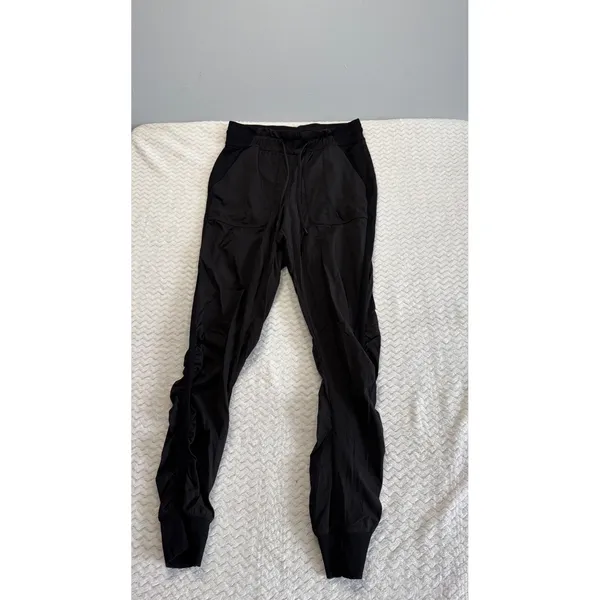 Lululemon Dance Studio Jogger 29 Black Swift Fabric Size 6 Pants - Image 2
