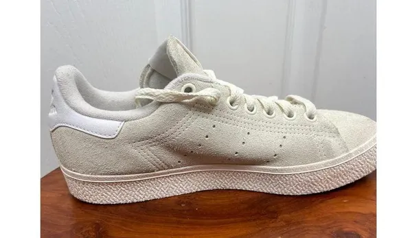 Adidas Stan Smith Ivory Off White Suede LaceUp Logo Sneakers Size US 7 - Image 7