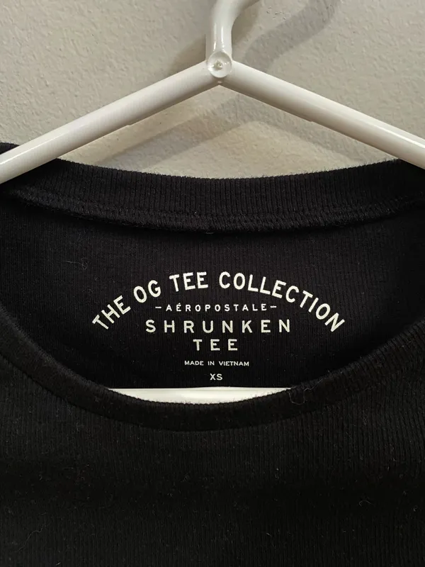 Aeropostale Black Baby Shrunken Tee - Image 3