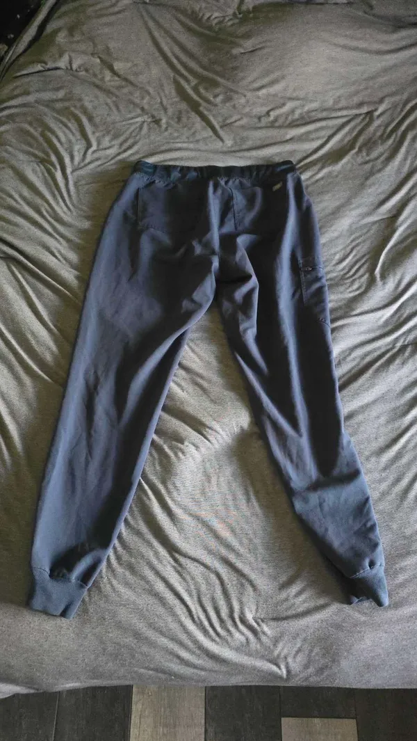 FIGS Scrub Pants Jogger - Image 2