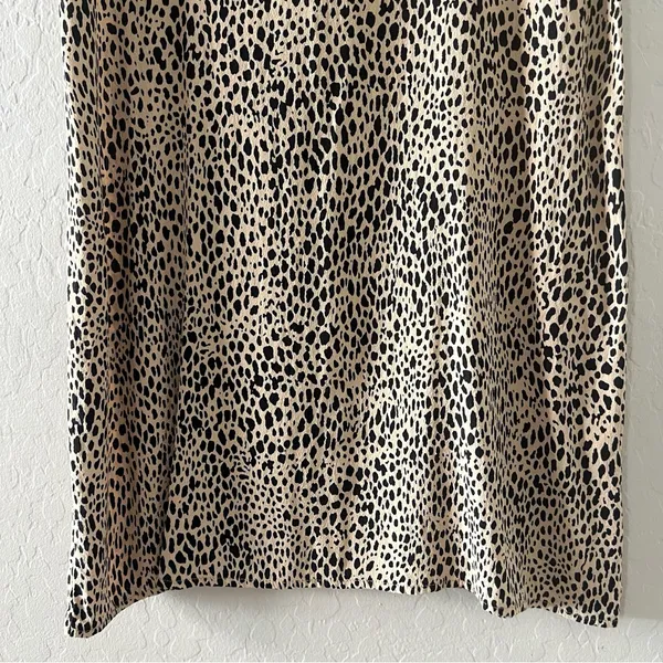 Brandy Melville Leopard Print Skirt - Image 3