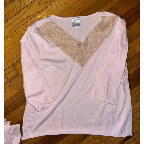 Cabernet Pink Tan Lace Trim Sleepwear Two Piece Pajama Set Size Medium - Image 8