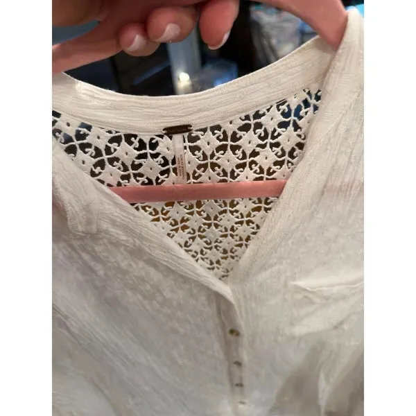 Free People button-front blouse features delicate crochet detailing‎ along small - Image 3