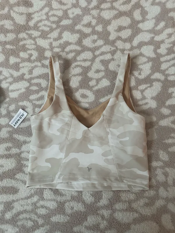 Old Navy Align Tank - Image 2