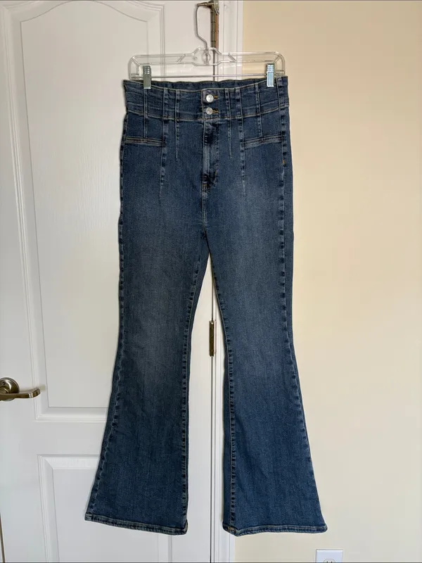 Free People We The Free Jayde Flare Jeans- Size 31 - Image 3