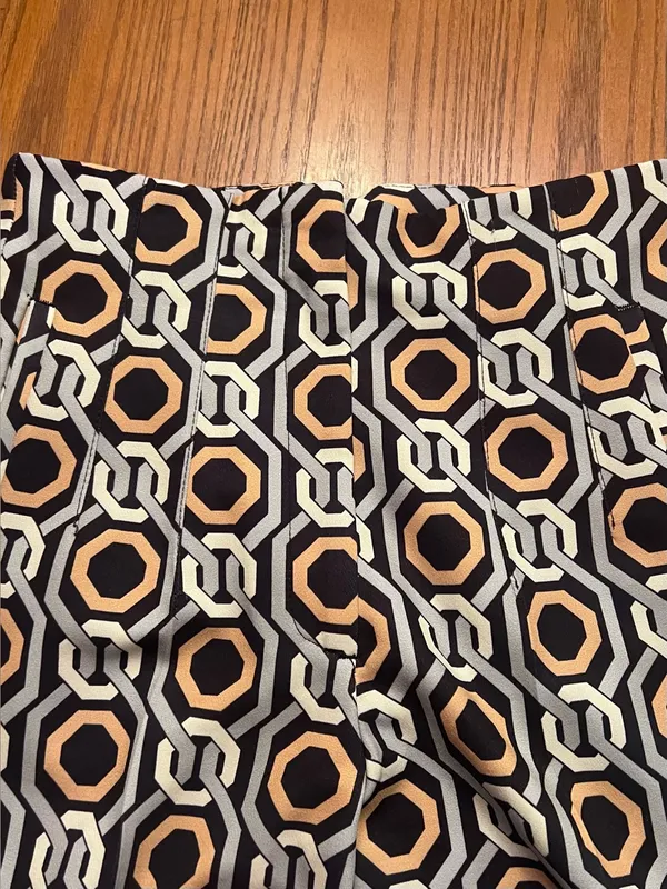 ZARA‎ Geometric Interlocking Chain Print High Rise Ankle Pants Size Small - Image 8
