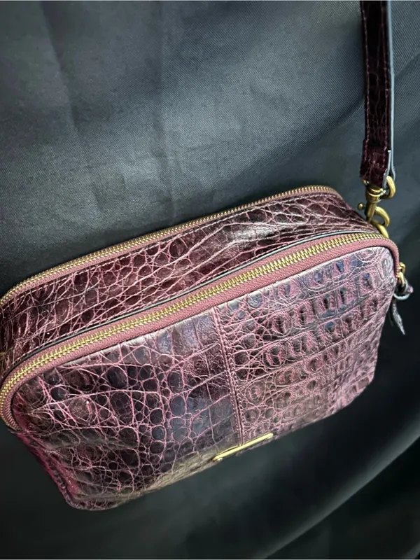 Joelle Hawkins Women’s Croc-Embossed Crossbody Bag Burgundy - Image 9