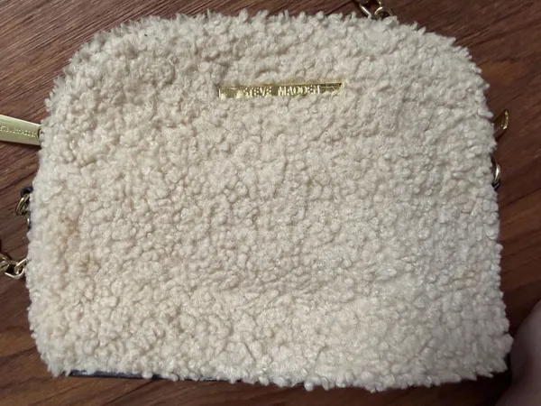 Steve Madden Sherpa Crossbody - Image 2