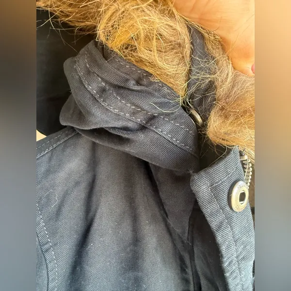 y2k Hollister Navy Faux-Fur Hooded Puffer Parka - Image 4
