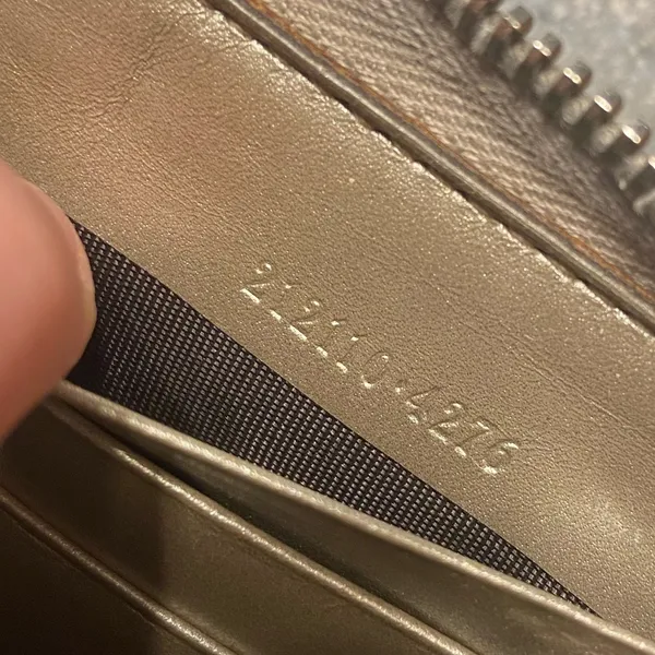 Gucci Imprime Bronze Metallic Monogram Wallet AUTHENTIC - Image 2
