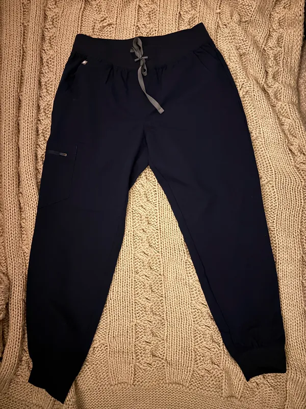 FIGS Scrub Pants Zamora Jogger Women’s - Image 2
