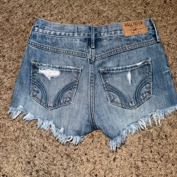 Hollister Light Blue Women's Jean Shorts Size 00 - Image 2