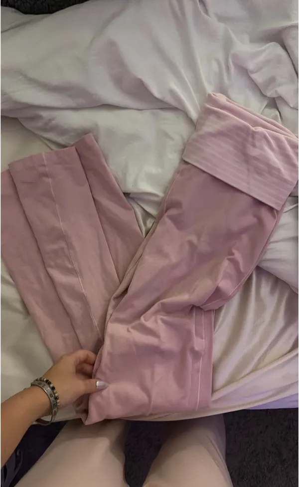 PINK Victoria's Secret flared pink leggings - Image 2
