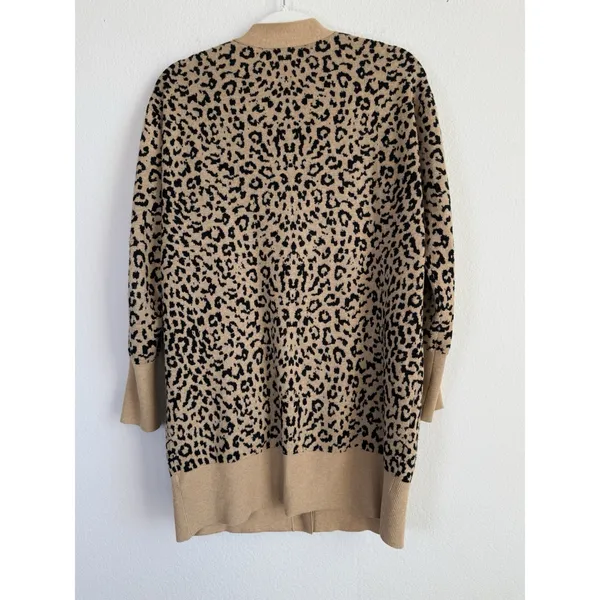 J.Crew Leopard V Neck Merino Wool‎ Blend Cardigan Sweater Womens Size S Preppy - Image 4
