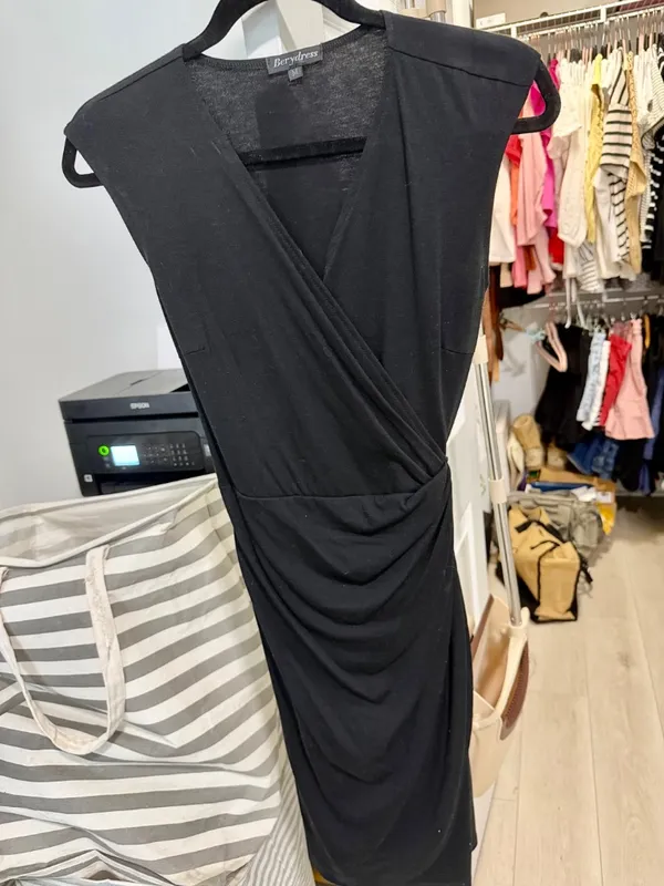 Black Berydress Sexy Mini Dress Size Medium - Image 2