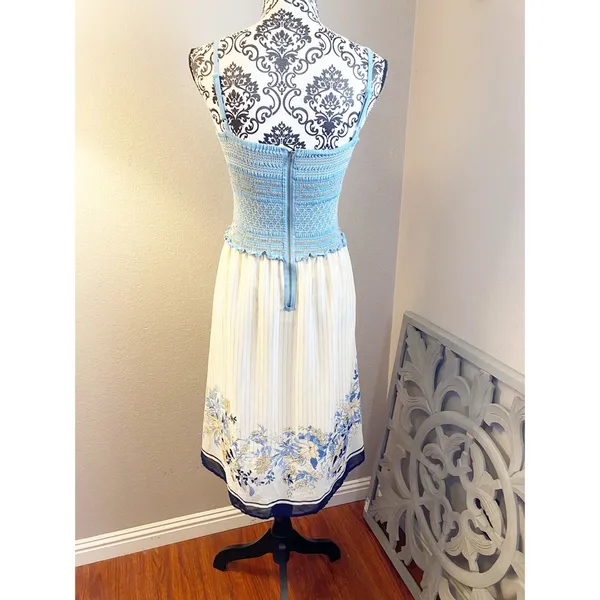 Hinge Spaghetti Strap Floral Dress - Image 5