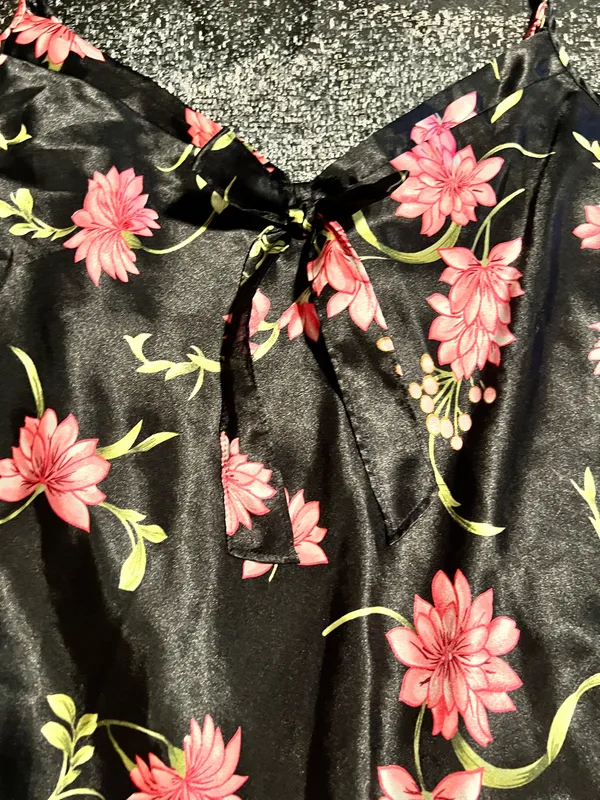 Womens lg Morgan Taylor Intimates Black Satin Floral Slip Dress Nightgown - Image 5