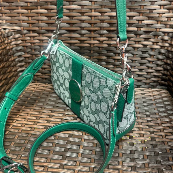 COACH C8306 Lonnie Baguette In Signature Jacquard & Leather Green - Image 3