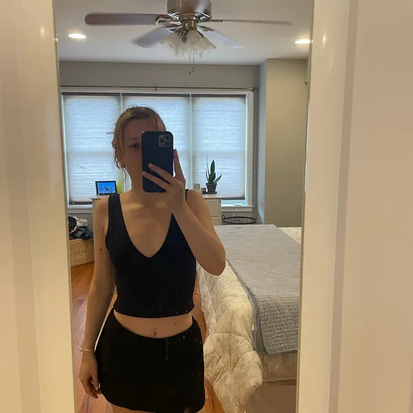 Aritzia Babaton Tank - Image 2