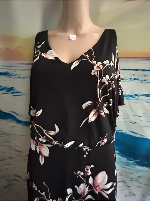 White House Black Market Womens Black Floral V-Neck Maxi Dress SM - Image 3