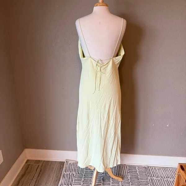 Abercrombie & Fitch Soft Lime Open Back Maxi Dress NWT L - Image 4