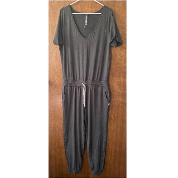 Vuori Sz XL All Day Heather Charcoal Gray Drawstring Jumpsuit Romper Comfy Cozy - Image 3