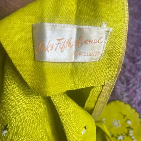 Saks 5th Avenue Vintage Embroidered Yellow Dress - Image 4